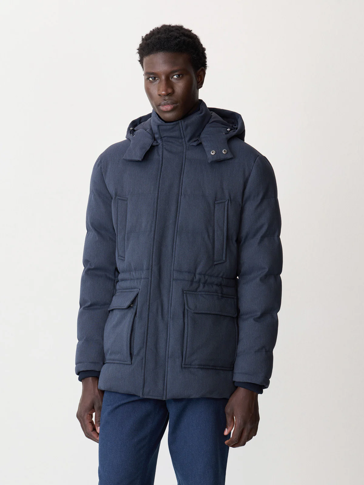 Parka matelassée bleu indigo à capuche amovible – Image 2